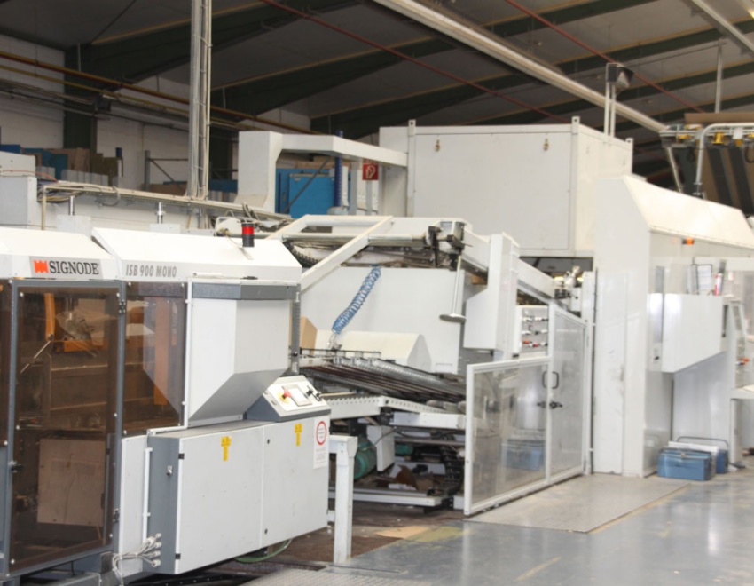 Eine große Maschine für die Fertigung kleiner Faltkisten: die Bobst miniline im Einsatz