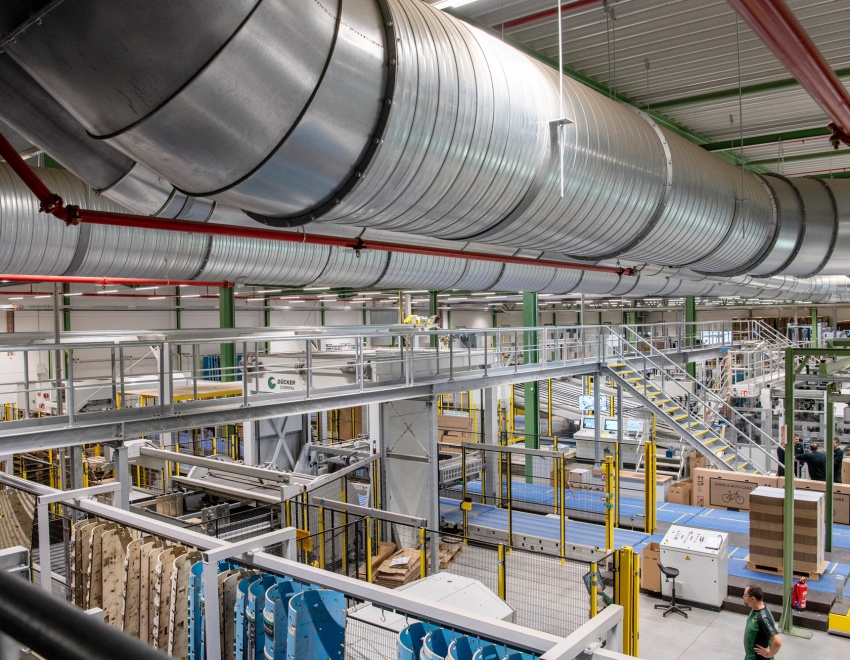 Seitenansicht des Skywalks in der Produktion 