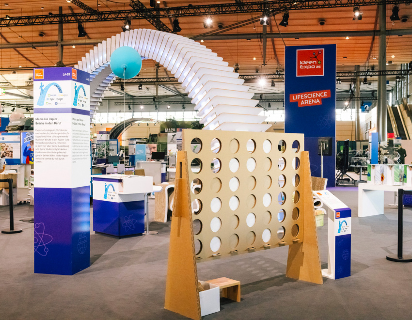 Vier-Gewinnt-Spiel als interaktives Exponat auf der IdeenExpo
